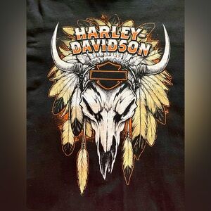 PRICE DROP~$35⬇️$25~Harley Davidson Men’s XL Short Sleeve T.  Seldom worn.